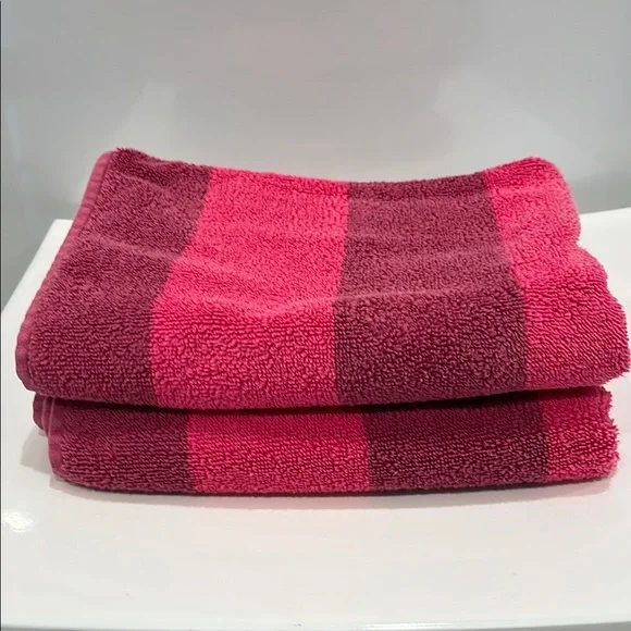 The Company Store Towel Set - Large Hand Towels - 27” x 19” 100% Cotton - Picture 1 of 7